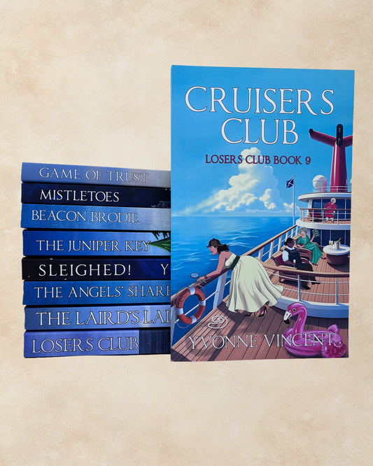 Cruisers Club: A Losers Club Murder Mystery (Book 9)